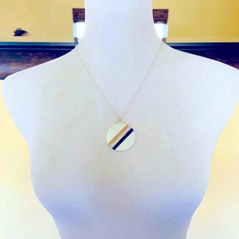 Marlyn Schiff Geometric Striped Disc Pendant Necklace Long Chain - Picture 3 of 6